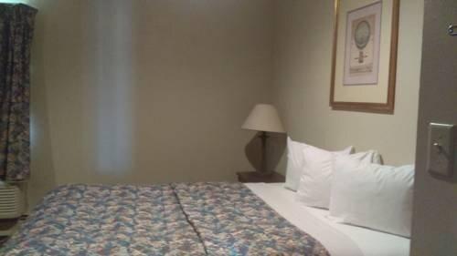 All American Inn and Suites