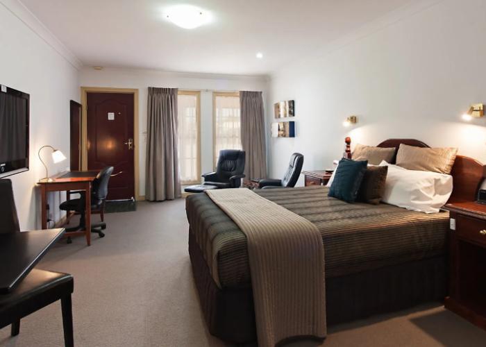 The Georgian Motor Lodge