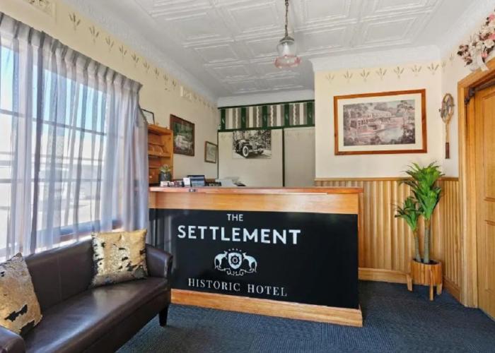 The Settlement Historic Hotel