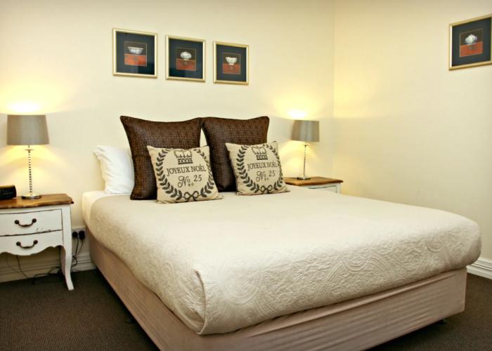 CocknBull Boutique Hotel