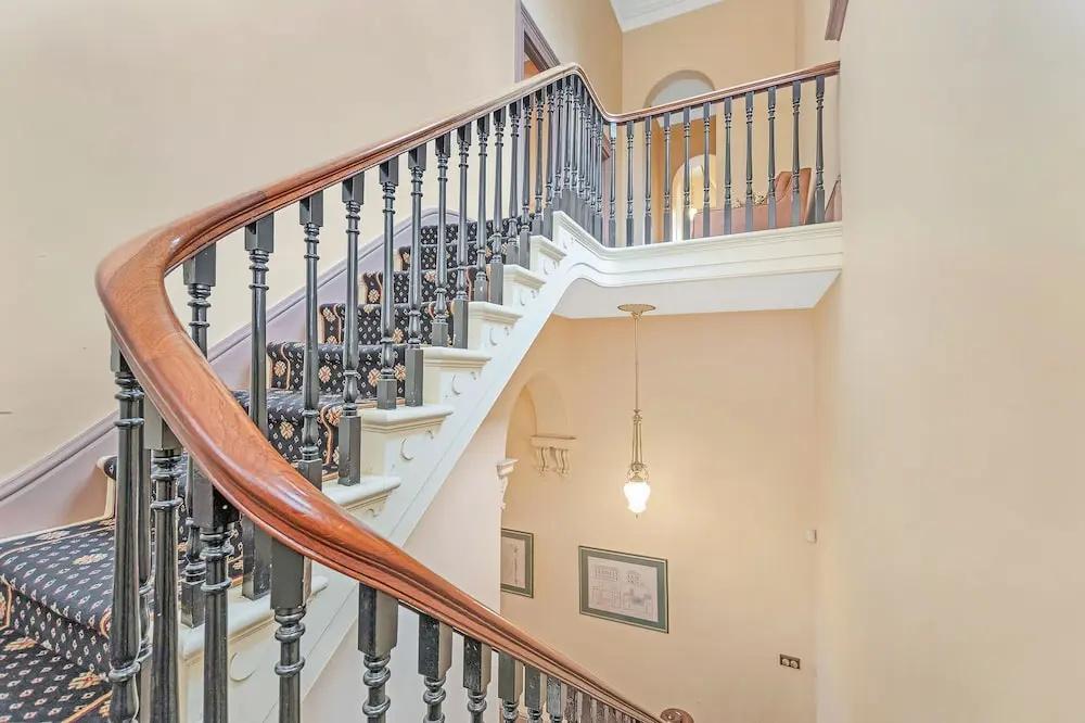 фото Clocktower Suites