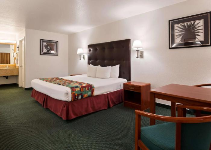 Best Western Colorado River Inn