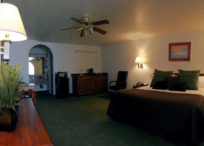 Best Western Colorado River Inn