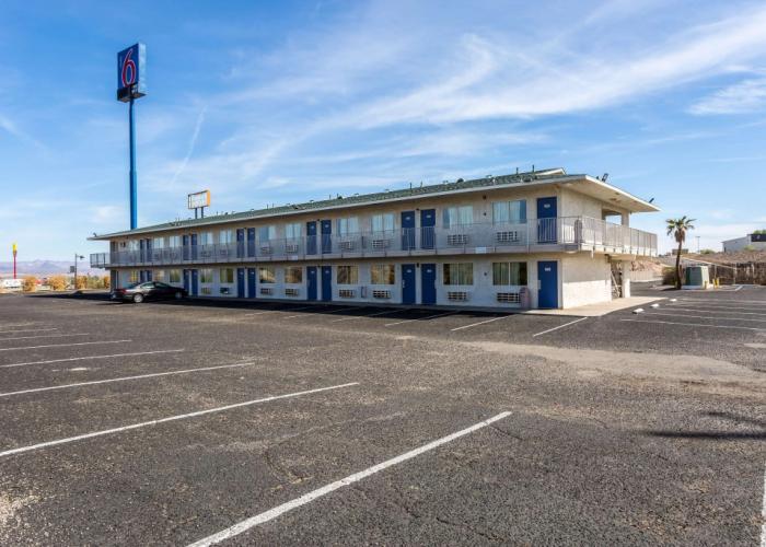 Motel 6 Needles, CA