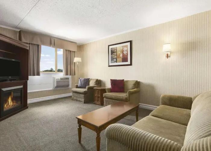 Days Inn & Conference Center - Bridgewater
