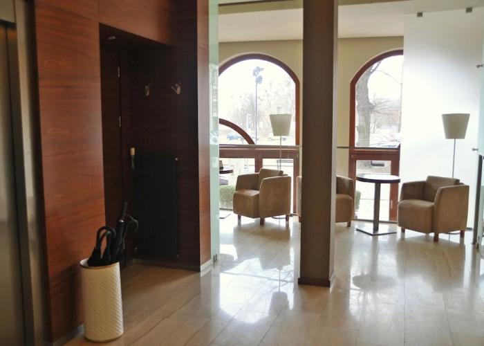 Atrium Hotel