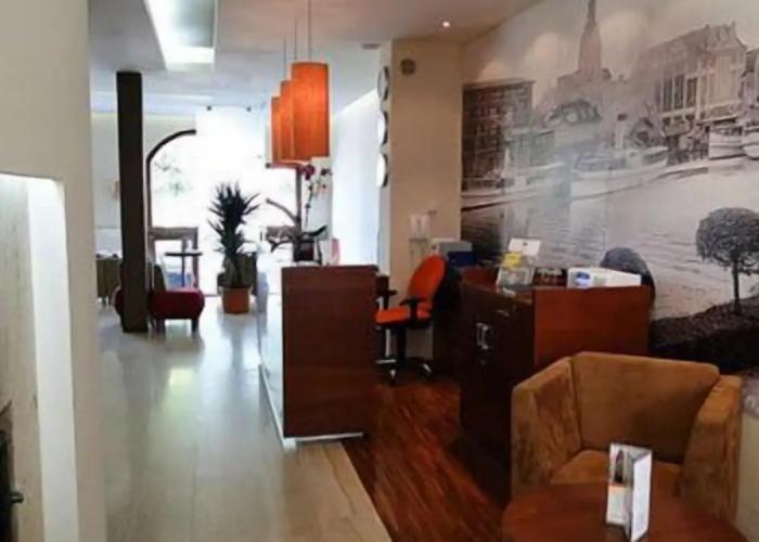 Atrium Hotel
