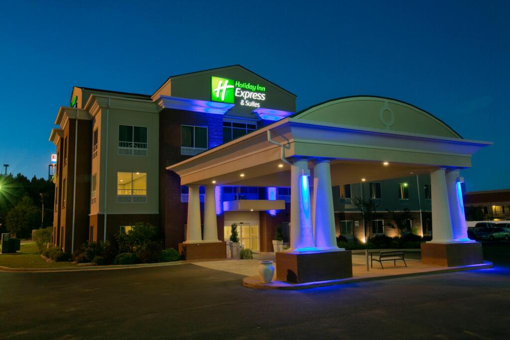 Holiday Inn Express Hotel & Suites Brookhaven by IHG