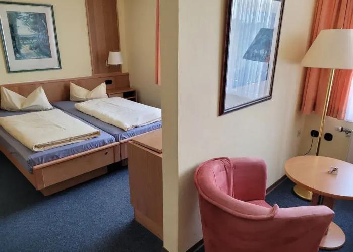 EMS Hotel