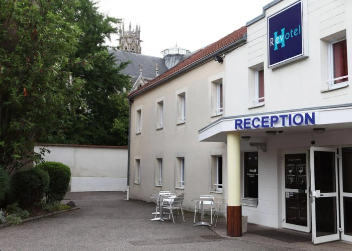 Hôtel REVOTEL