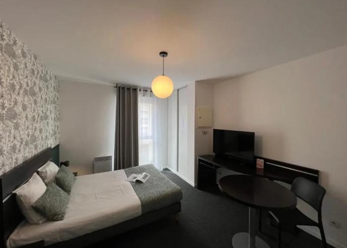 Nemea Appart Hotel Home Suite Nancy Centre