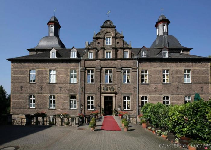 Schlosshotel Hugenpoet