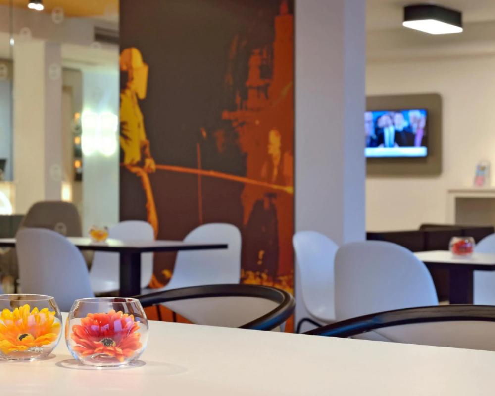 фото B&B HOTEL Essen-City