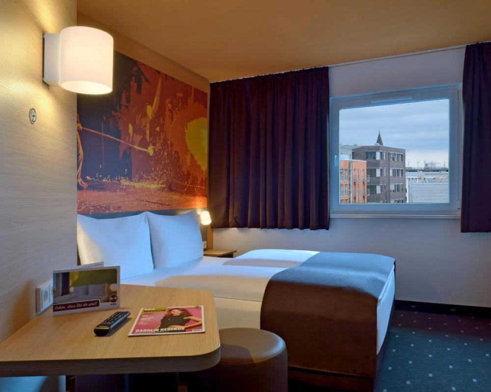 фото B&B HOTEL Essen-City