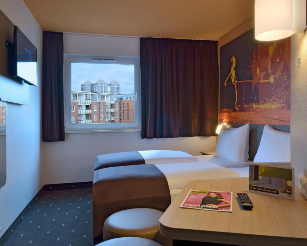 фото B&B HOTEL Essen-City