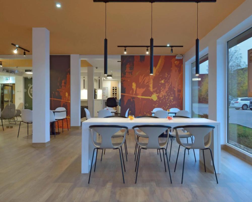 фото B&B HOTEL Essen-City
