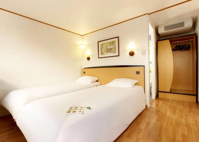 Kyriad Direct Evreux