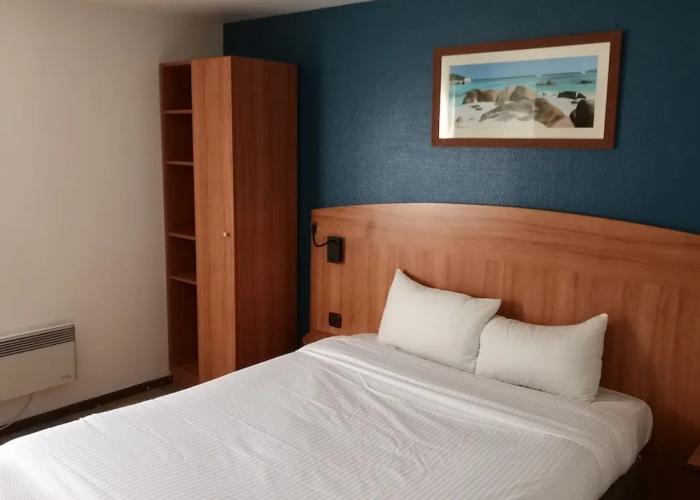 Hôtel Kyriad Evreux - La Madeleine