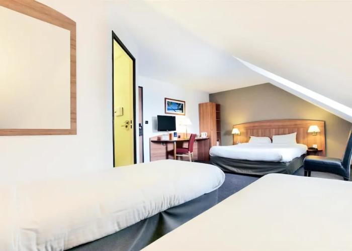 Hôtel Kyriad Evreux - La Madeleine