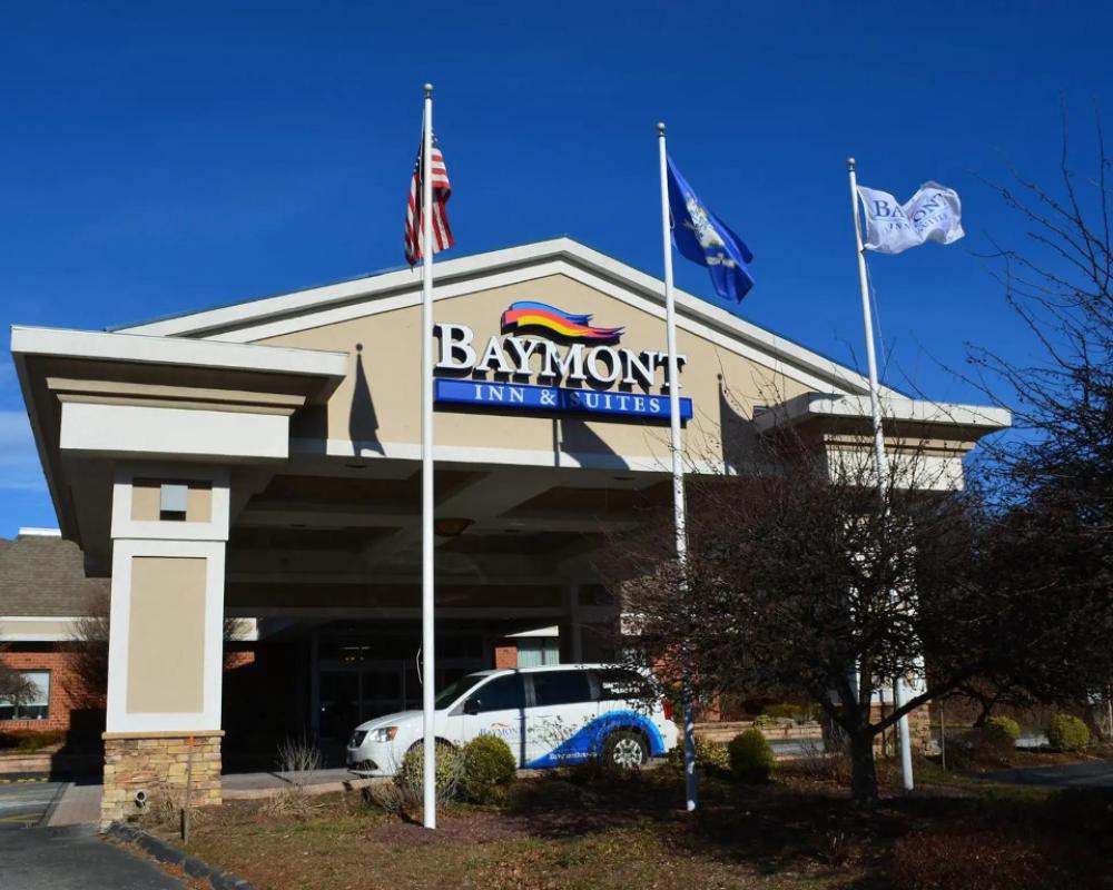 Baymont by Wyndham East Windsor Bradley Airport