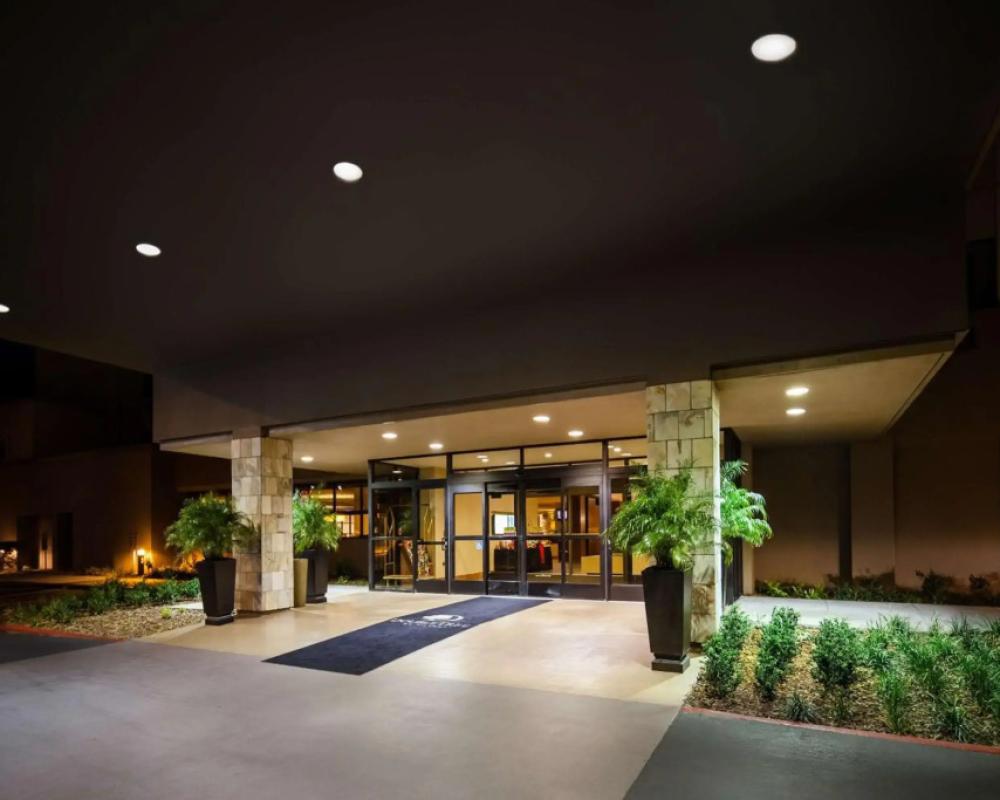 DoubleTree by Hilton San Francisco Airport