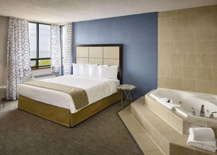 Waterfront Hotel Downtown Burlington