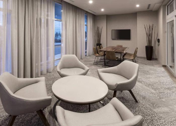Courtyard by Marriott Burlington