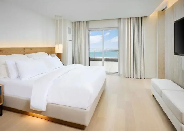 The Pearle Hotel & Spa, Autograph Collection