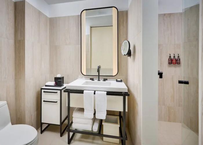 The Pearle Hotel & Spa, Autograph Collection