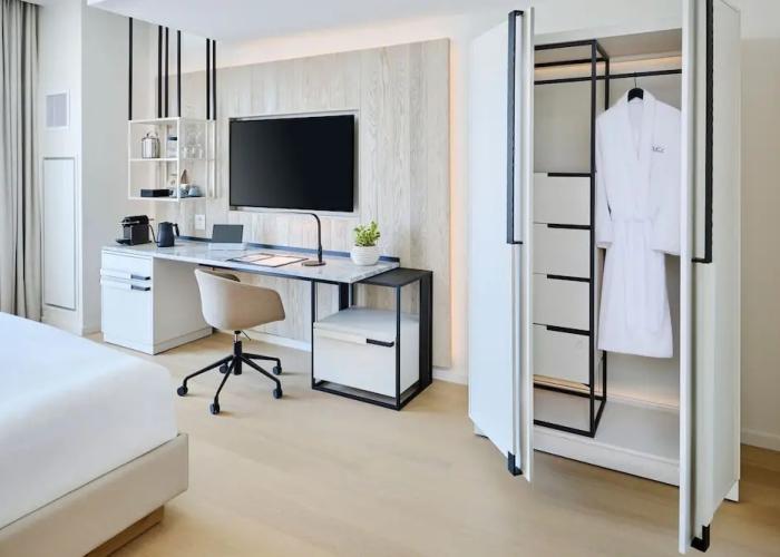 The Pearle Hotel & Spa, Autograph Collection