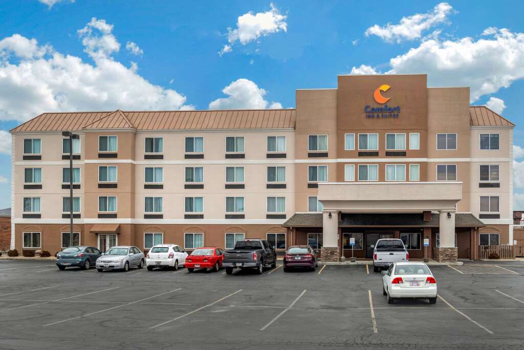 Comfort Inn & Suites Columbus East