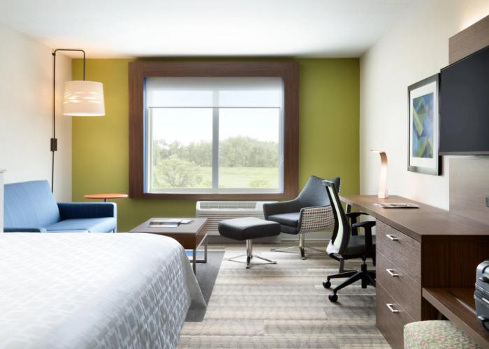 Holiday Inn Express & Suites Heath - Newark by IHG