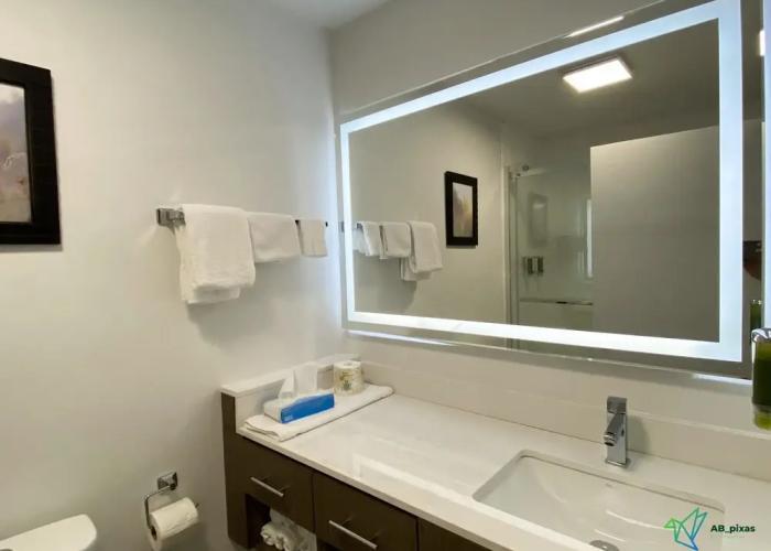 Glengarry Extended Stays