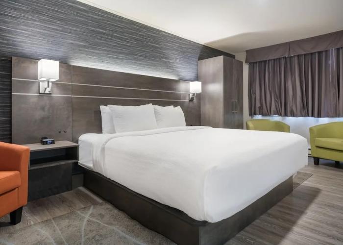 Glengarry Extended Stays