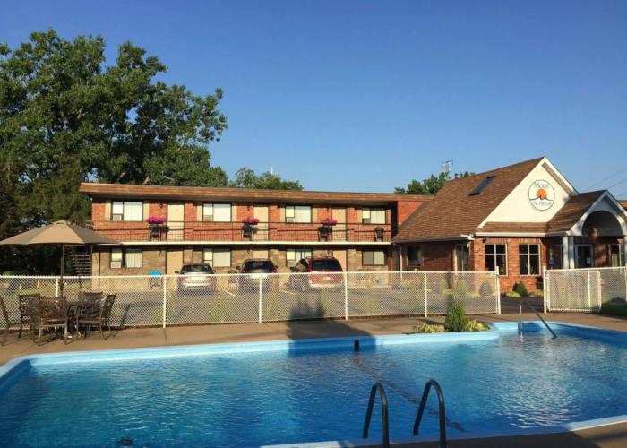 Motel et Appartements du Fleuve