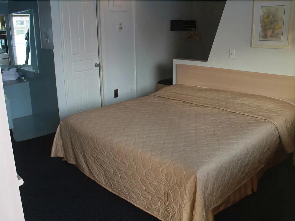 фото Motel Champlain