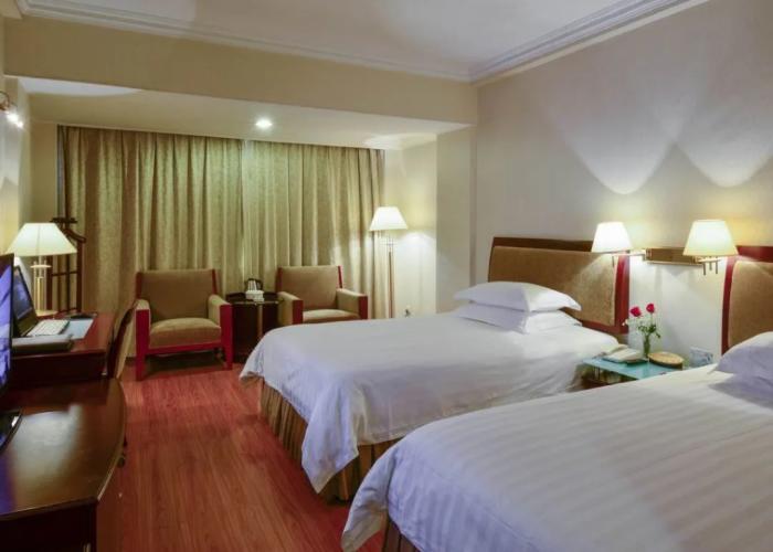 Quanzhou Overseas Chinese Hotel