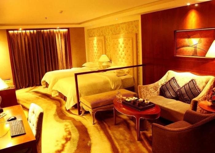 Global Hotel
