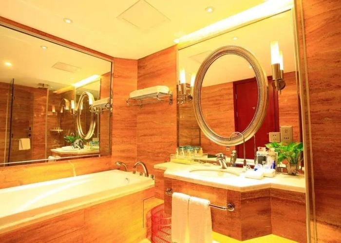 Global Hotel