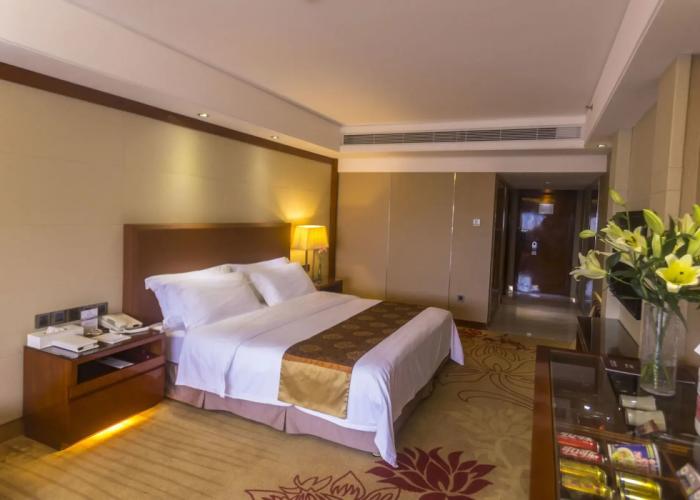 Manhattan Kinlen Hotel - Shishi