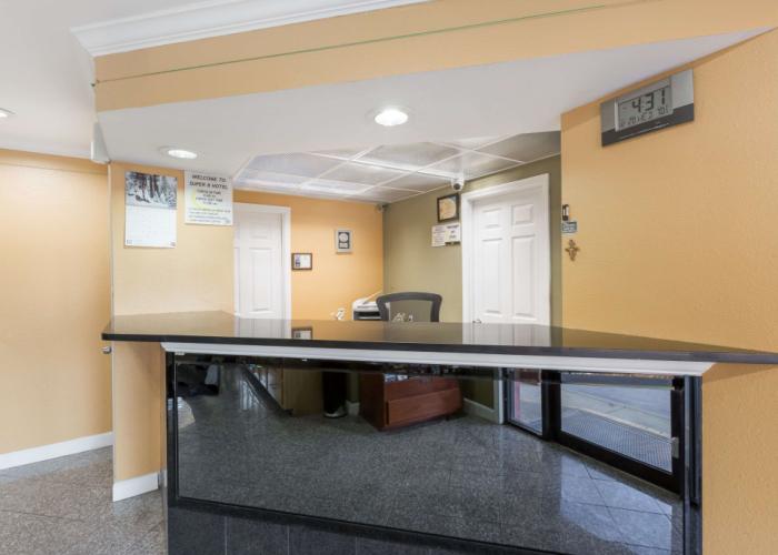 Travelodge by Wyndham Turlock