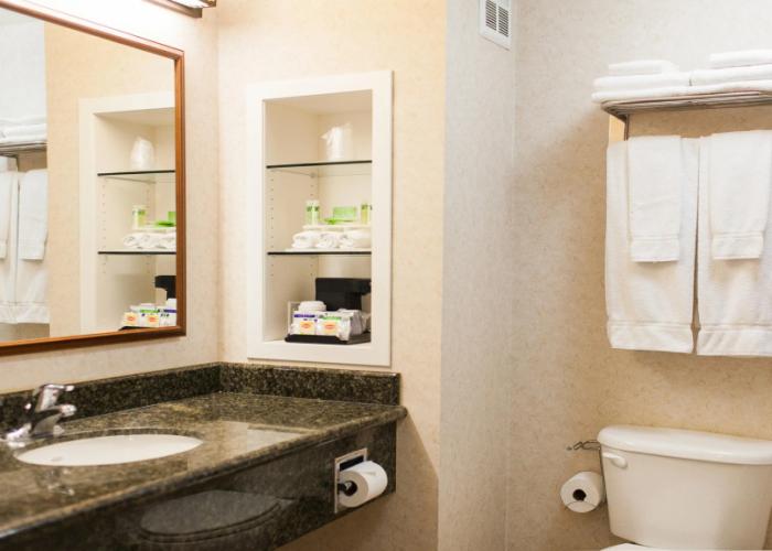 Holiday Inn Express and Suites Turlock by IHG