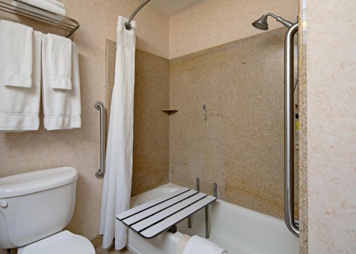 Holiday Inn Express and Suites Turlock by IHG