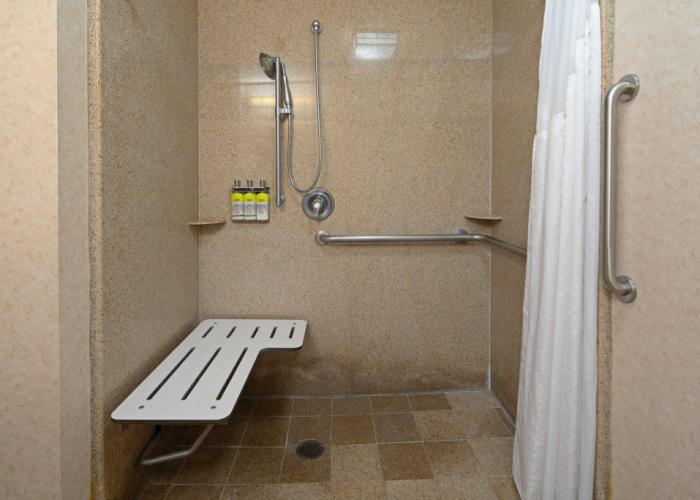 Holiday Inn Express and Suites Turlock by IHG