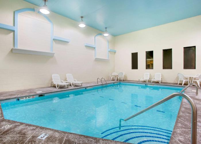 Days Inn By Wyndham Turlock