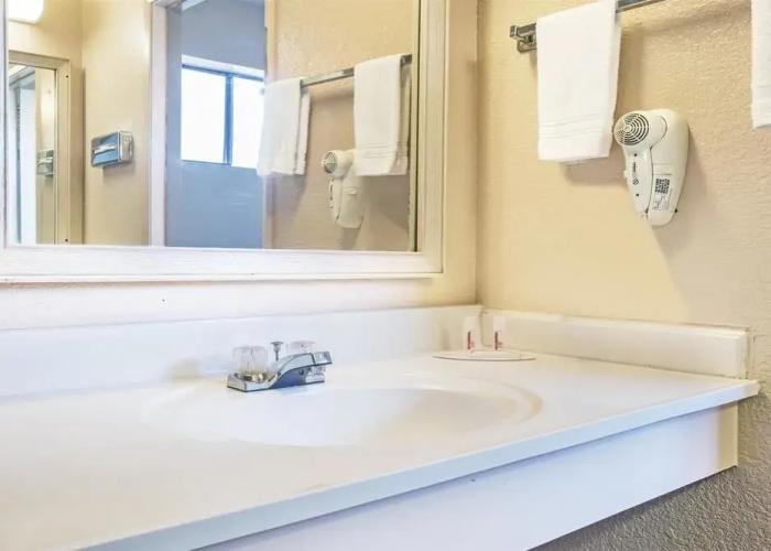 Travelodge By Wyndham Turlock