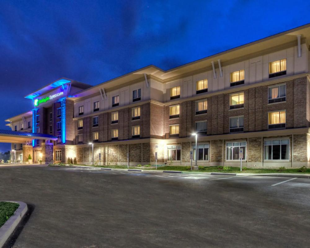 Holiday Inn Express & Suites Pittsburgh SW - Southpointe by IHG