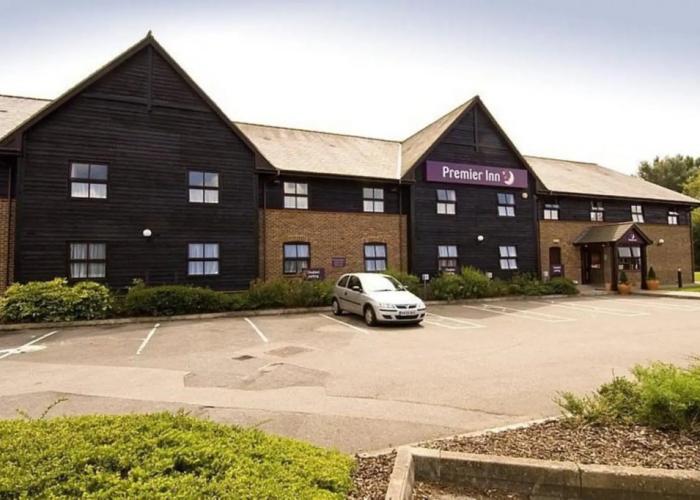 Premier Inn Farnborough West - Southwood
