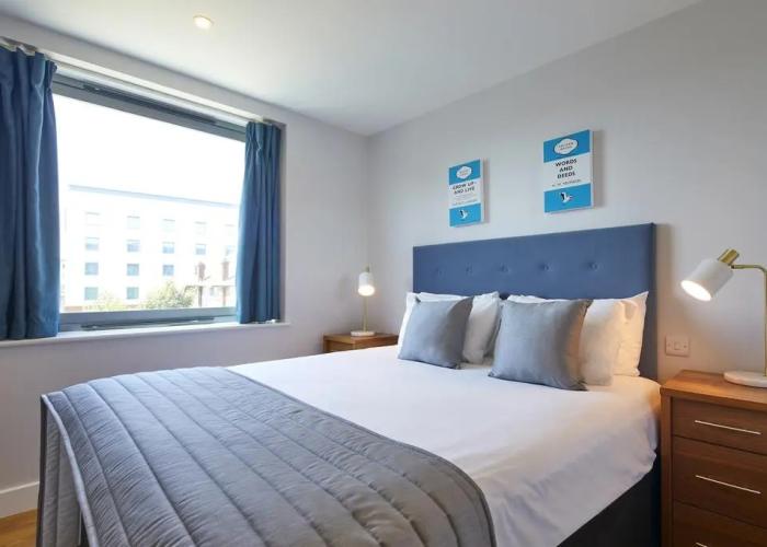 HQ Aparthotel Farnborough