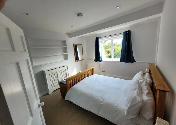 Remarkable 8 Bed Family House Sleeping 16 w/ Pool